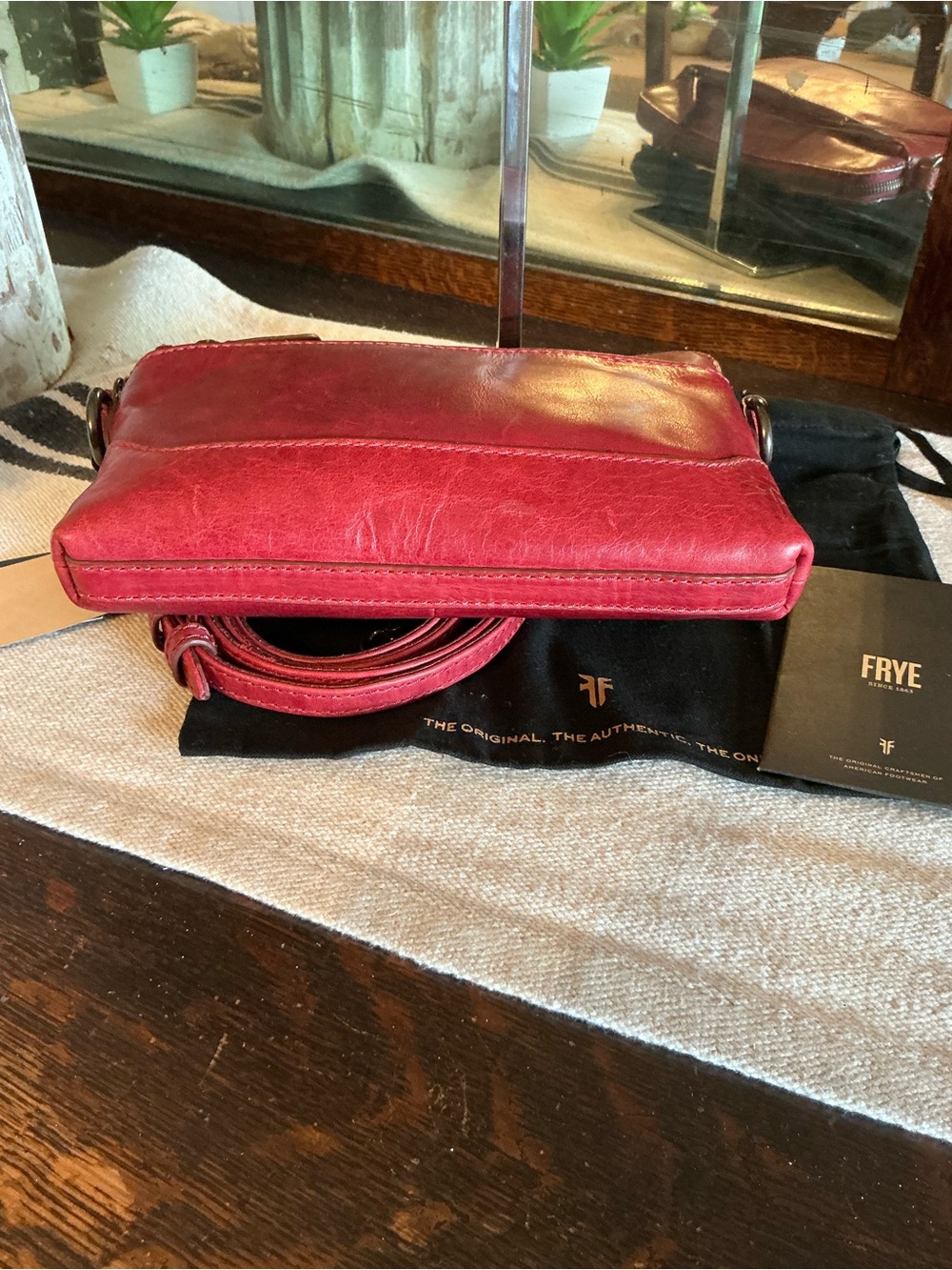 NWT Frye Melissa Leather Crossbody Clutch Bag Burgundy Red Retail $178 - Picture 7 of 11